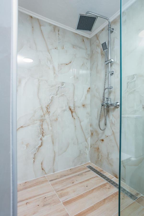 Luxury Downtown Apartment Z1 Saloniki Zewnętrze zdjęcie